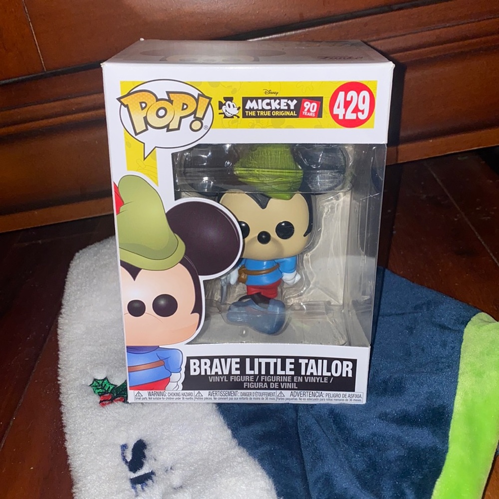New funko pop Mickey the true original BRAVE LITTLE TAILOR 429 Christmas in July